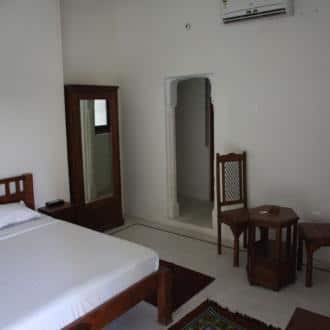 Beautifully Decorated Rooms- European Standard Facility., Mandawa 3